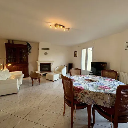 Casa vacanze Charmante Maison - 4 Pers., Proche - Fr-1-246a-396 *